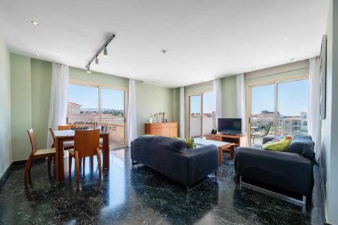 3 bedrooms Penthouse in Paphos, Cyprus No. 32904 7