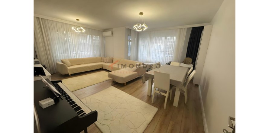 2 bedrooms Apartment in Besiktas, Turkey No. 124875