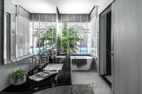 5 bedrooms Villa in Phuket, Thailand No. 86567 10