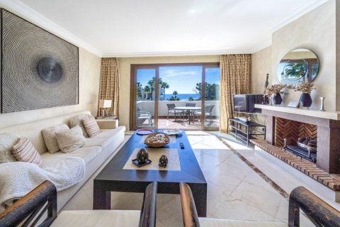 3 bedrooms Penthouse in Dinh An, Vietnam No. 27626 2