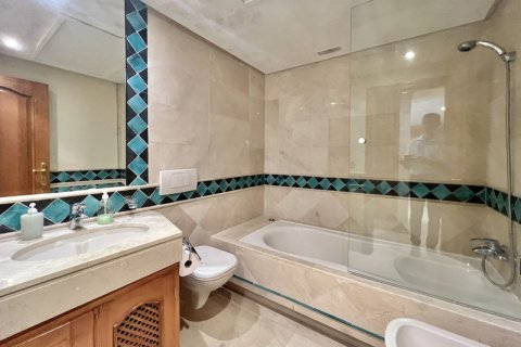 3 bedrooms Penthouse in Dinh An, Vietnam No. 27626 8