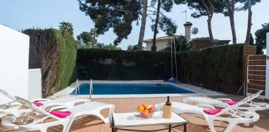 4 bedrooms Office in Nghia Dung, Vietnam No. 92319