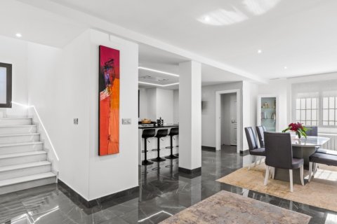 5 bedrooms Villa in Giao Chau, Vietnam No. 85949 3