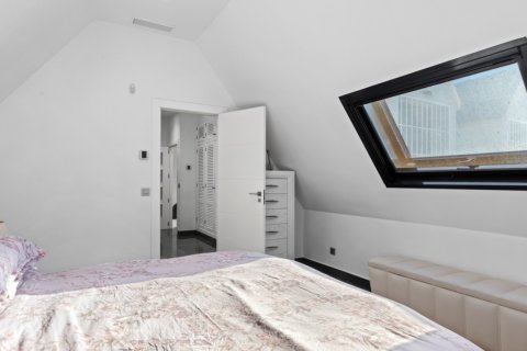 5 bedrooms Villa in Giao Chau, Vietnam No. 85949 22