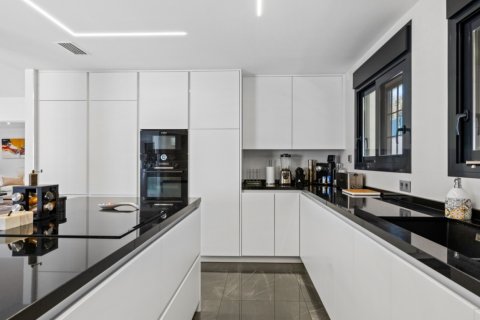 5 bedrooms Villa in Giao Chau, Vietnam No. 85949 8