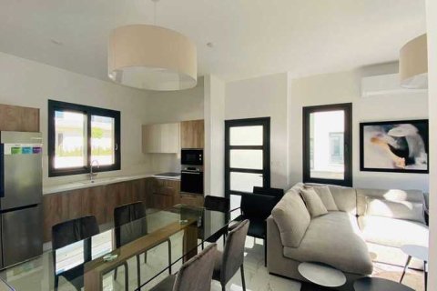 2 chambres Maisonnette à Limassol, Cyprus No. 31611 1