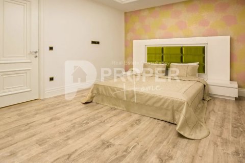 8 rooms Villa in Nenh, Vietnam No. 10873 4