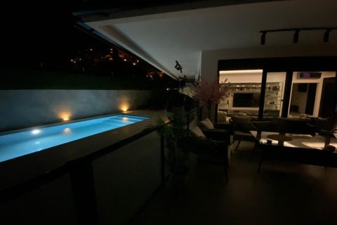 Квартира с 4 спальнями в Chau Lang, Вьетнам №15861 12