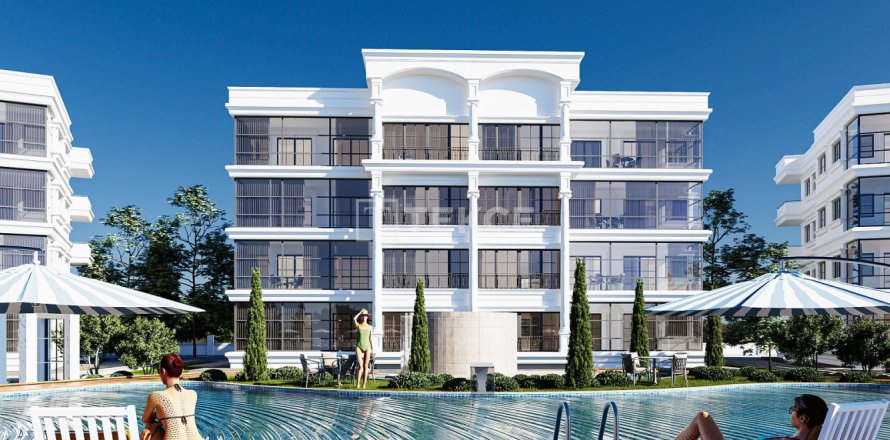 4 bedrooms Apartment in Mezitli, Turkey No. 66324