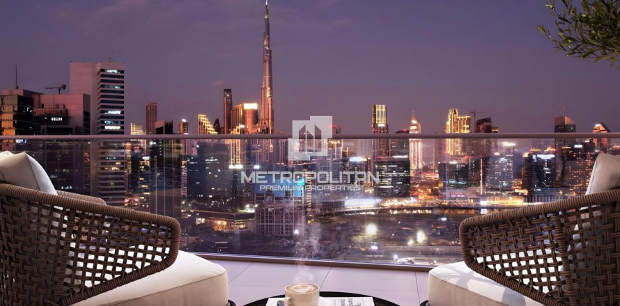 Квартира с 2 спальнями в Бизнес-Бэй, ОАЭ №94710