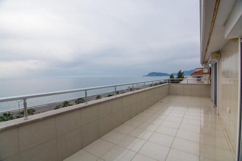 3 bedrooms Penthouse in Tri Phuong, Vietnam No. 13375 1