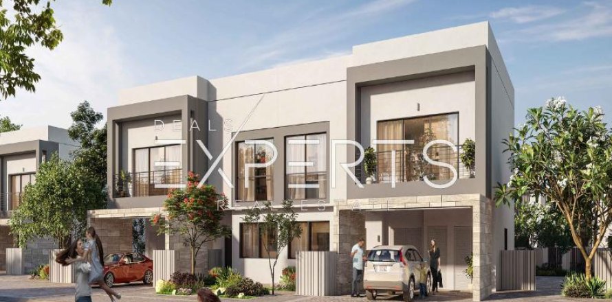 5 bedrooms Villa in Thach Than, Vietnam No. 74570