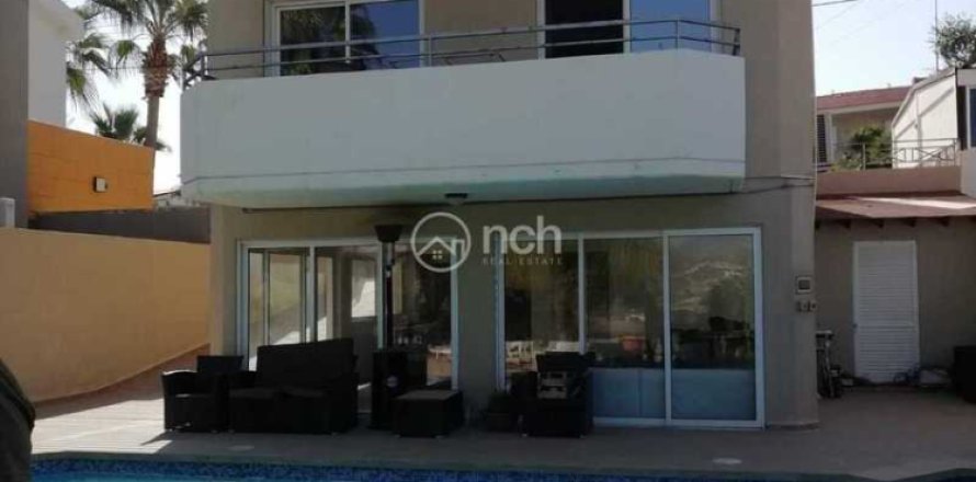 3 dormitorios House en Germasogeia, Cyprus No. 30039