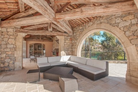 5 bedrooms Villa in Mougins, France No. 80624 7