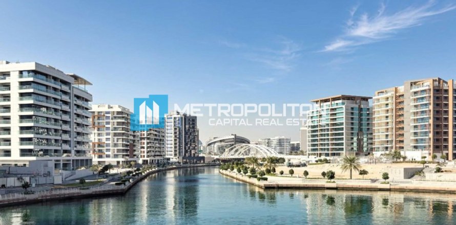 5 bedrooms Apartment in Al Raha Beach, UAE No. 122899