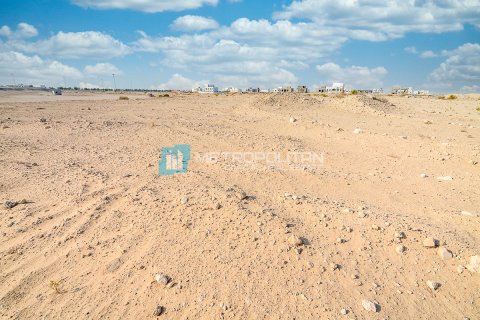 Земельный участок 1952м² в Аль Меараг Сити, Вьетнам №95387 4