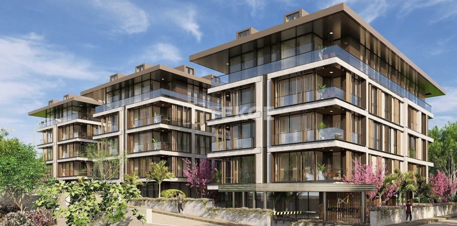 3 bedrooms Apartment in Istanbul, Turkey No. 122758