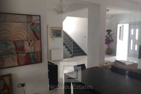 5 bedrooms Villa in Agios Athanasios, Cyprus No. 78967 9
