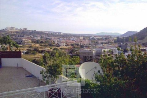 5 bedrooms Villa in Agios Athanasios, Cyprus No. 78967 6