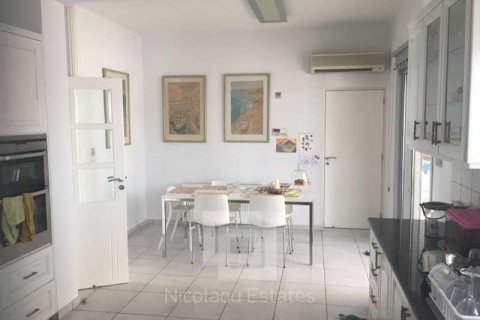 5 bedrooms Villa in Agios Athanasios, Cyprus No. 78967 13