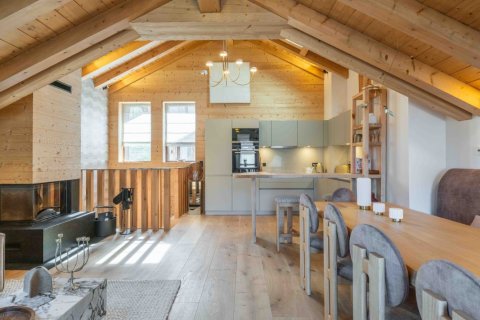 5 chambres House à Les Allues, France No. 100135 5