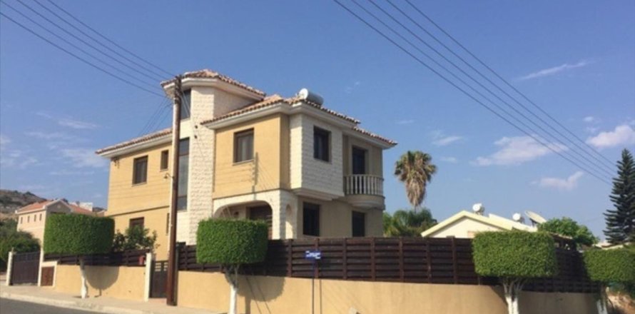 4 dormitorios Villa en Limassol, Cyprus No. 105814