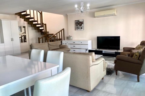 3 habitaciones Apartment en Lien Chieu, Vietnam No. 20858 4