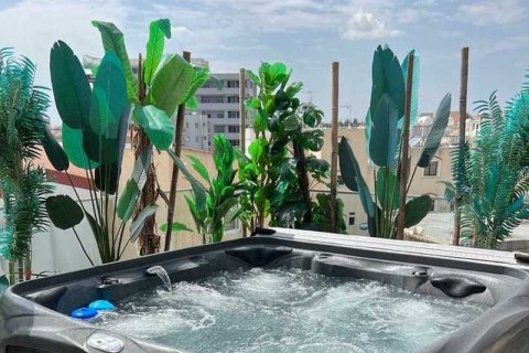 3 chambres Penthouse à Limassol, Cyprus No. 32774 16