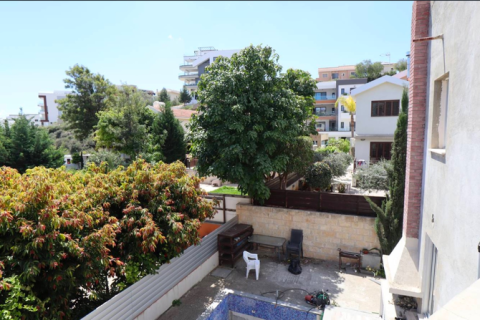 5 bedrooms House in Agios Athanasios, Cyprus No. 75688 6