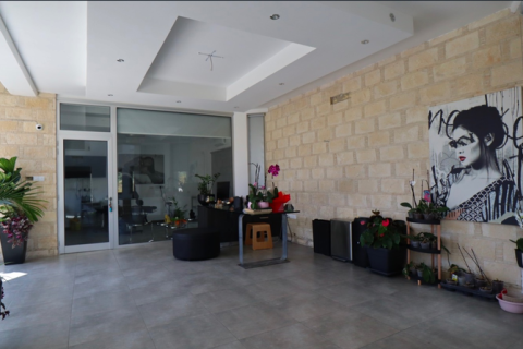 5 bedrooms House in Agios Athanasios, Cyprus No. 75688 2