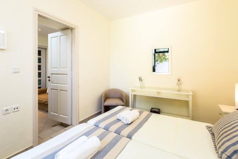 Вилла с 2 спальнями в Ретимнон, Греция №23993 4