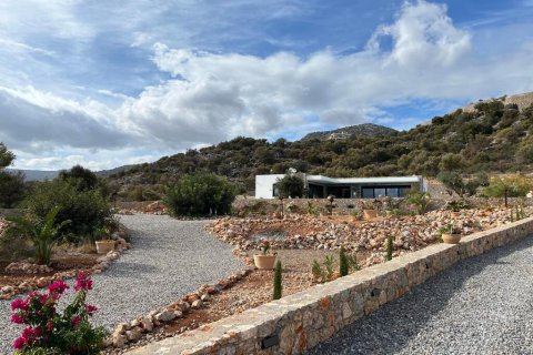 Вилла с 3 спальнями в Айос-Николаос, Греция №108819 3