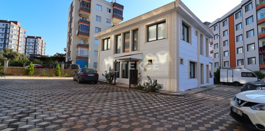 Вилла с 5 спальнями в Мезитли, Турция №98405