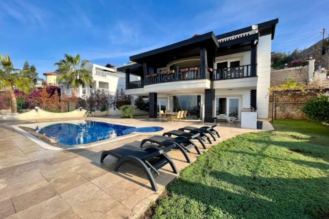 6 dormitorios Villa en Bektas, Turkey No. 12876