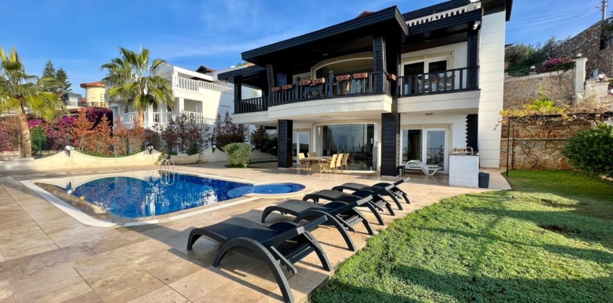 6 chambres Villa à Bektas, Turkey No. 12876