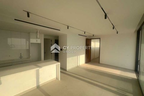 2 bedrooms Apartment in Larnaca, Cyprus No. 75017 2