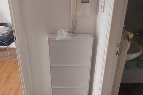 2 bedrooms Apartment in Athens, Greece No. 77087 6