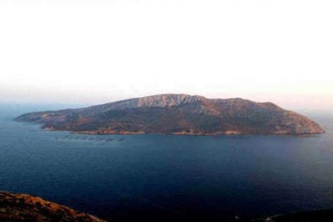 Land in Attica, Greece No. 28146 3