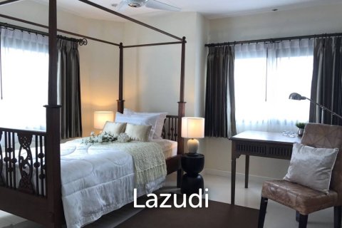 Кондоминиум  с 3 спальнями в Чиангмай, Таиланд №97954 3