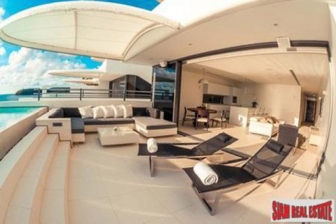 2 bedrooms Apartment in Kata, Thailand No. 95646 12