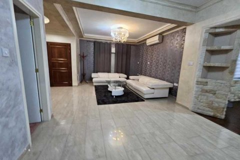 3 bedrooms Villa in Germasogeia, Cyprus No. 39501 7