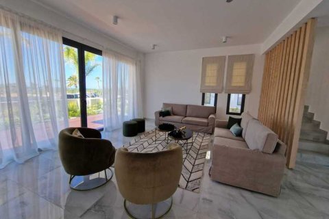 3 dormitorios Villa en Chloraka, Cyprus No. 78343 5