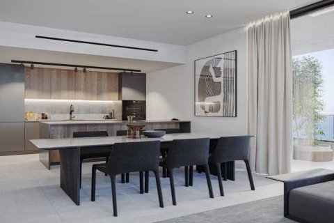 3 bedrooms Apartment in Larnaca, Cyprus No. 103449 3