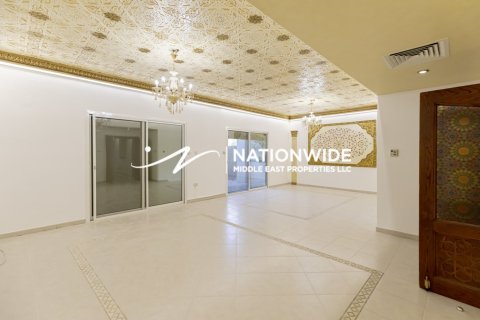 Вилла с 3 спальнями в Биньзыонг, Вьетнам №92860 5