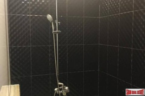 5 bedrooms Apartment in Bangkok, Thailand No. 98125 11