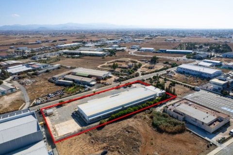 2675m² Commercial property in Nicosia, Cyprus No. 105100 6