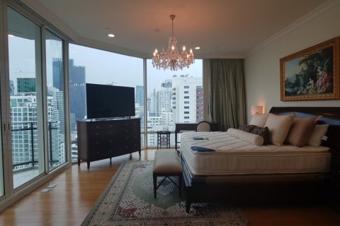 4 bedrooms Apartment in Bangkok, Thailand No. 97261 6
