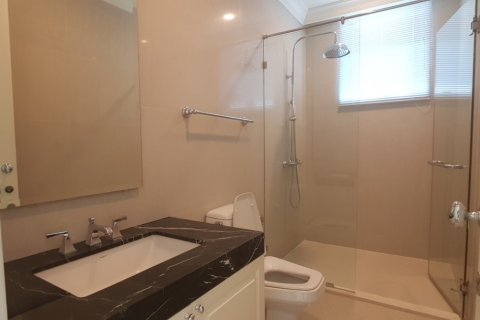 4 bedrooms Apartment in Bangkok, Thailand No. 97261 9