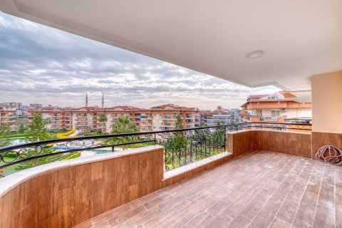 3 dormitorios Penthouse en Oba, Turkey No. 12638