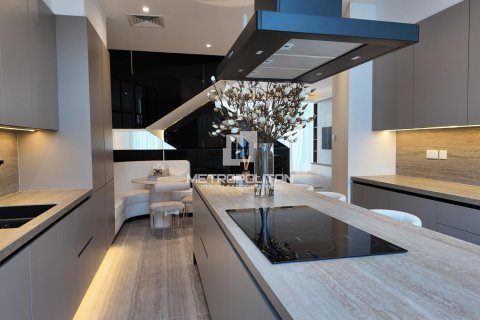 4 bedrooms Townhouse in Lien Chieu, Vietnam No. 93399 3